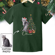Custom Cat Christmas T-Shirt – Personalized Pet Photo Shirt, Cute Holiday Gift for Pet Lovers