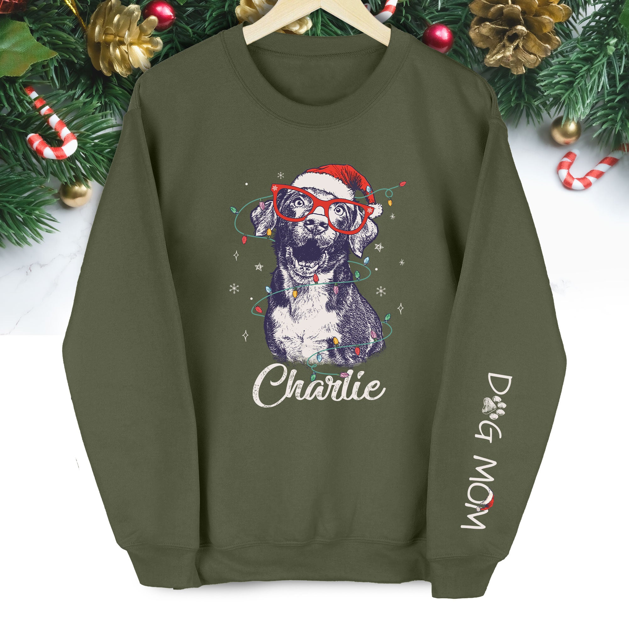 Custom Christmas Pet Portrait Sweatshirt – Personalized Dog Mom Gift – Holiday Pet Illustration